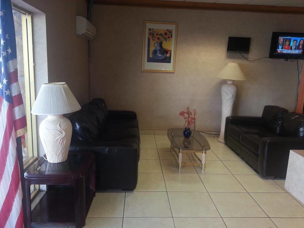Extend-A-Suites Utep エル・パソ エクステリア 写真